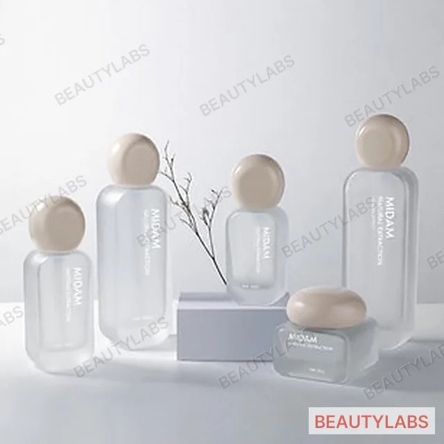 MB-0100 Essence & Serum, 30 · 50 · 100 · 120 ml